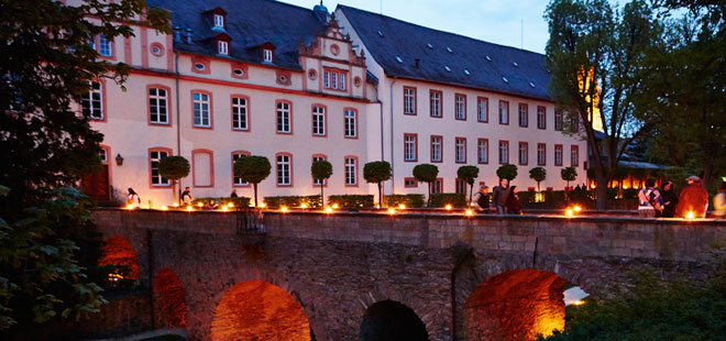Das Bild zeigt das Friedberger Schloss, copyright Reiner Strack (C1A9083)
