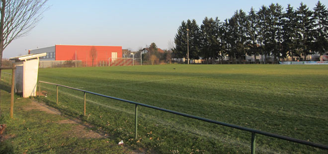 Das Bild zeigt den Sportplatz Ockstadt, copyright Stadt Friedberg (Hessen)