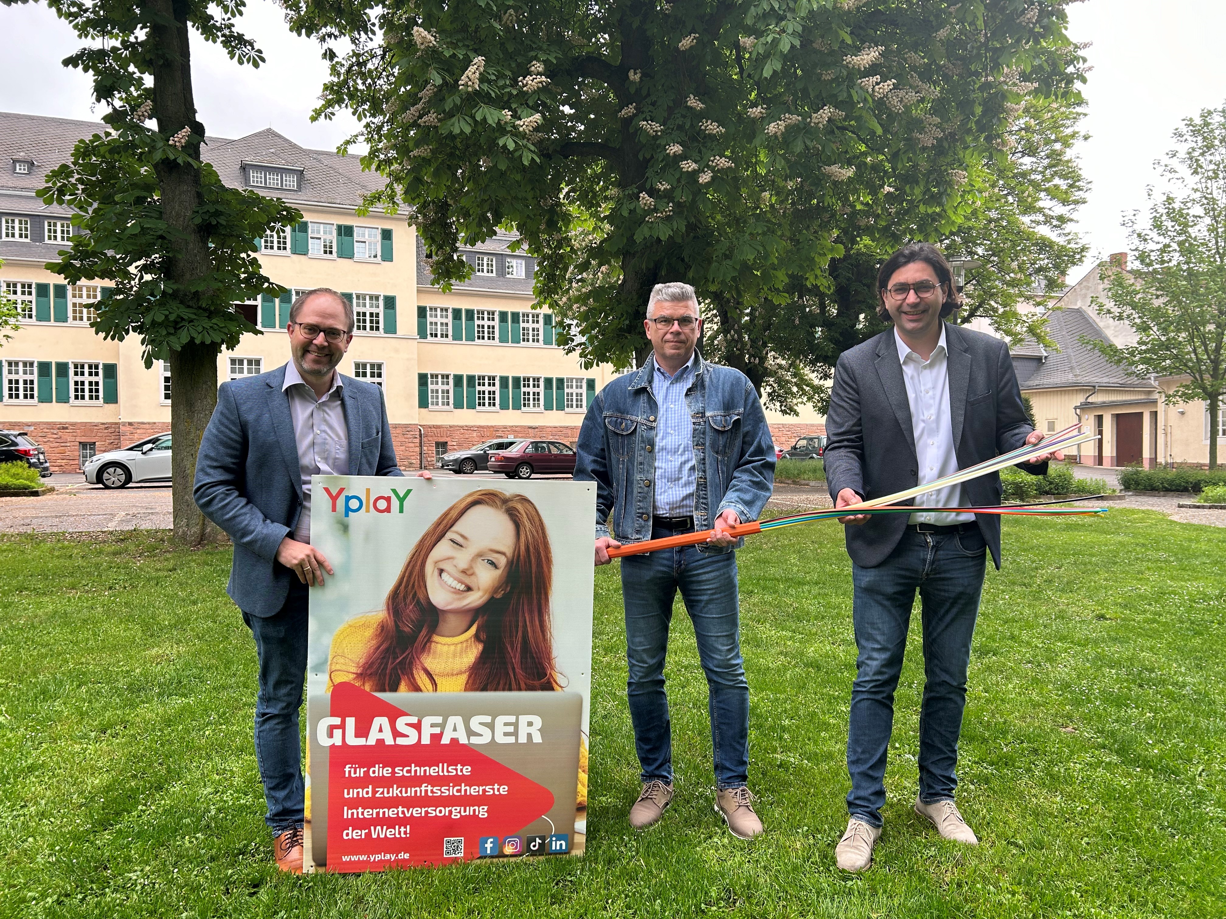 Friedberg bekommt Glasfaser von Yplay